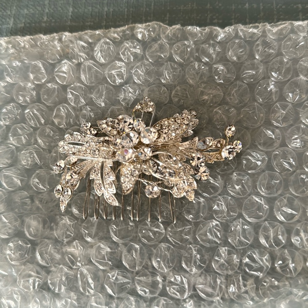 Bridal hair comb - Swarovski crystal